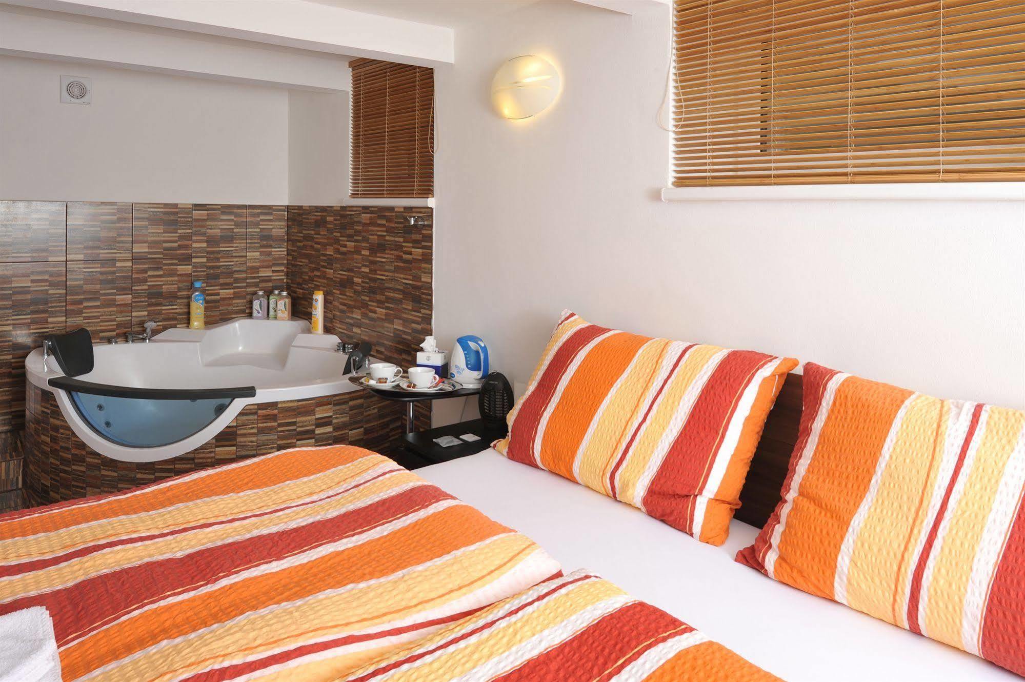 Habitat 16 Hotel Prague